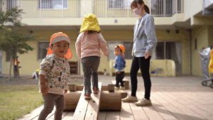 杉並大宙みたけ保育園「まなざしの先に」